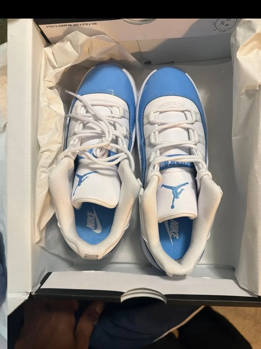 Jordan low top